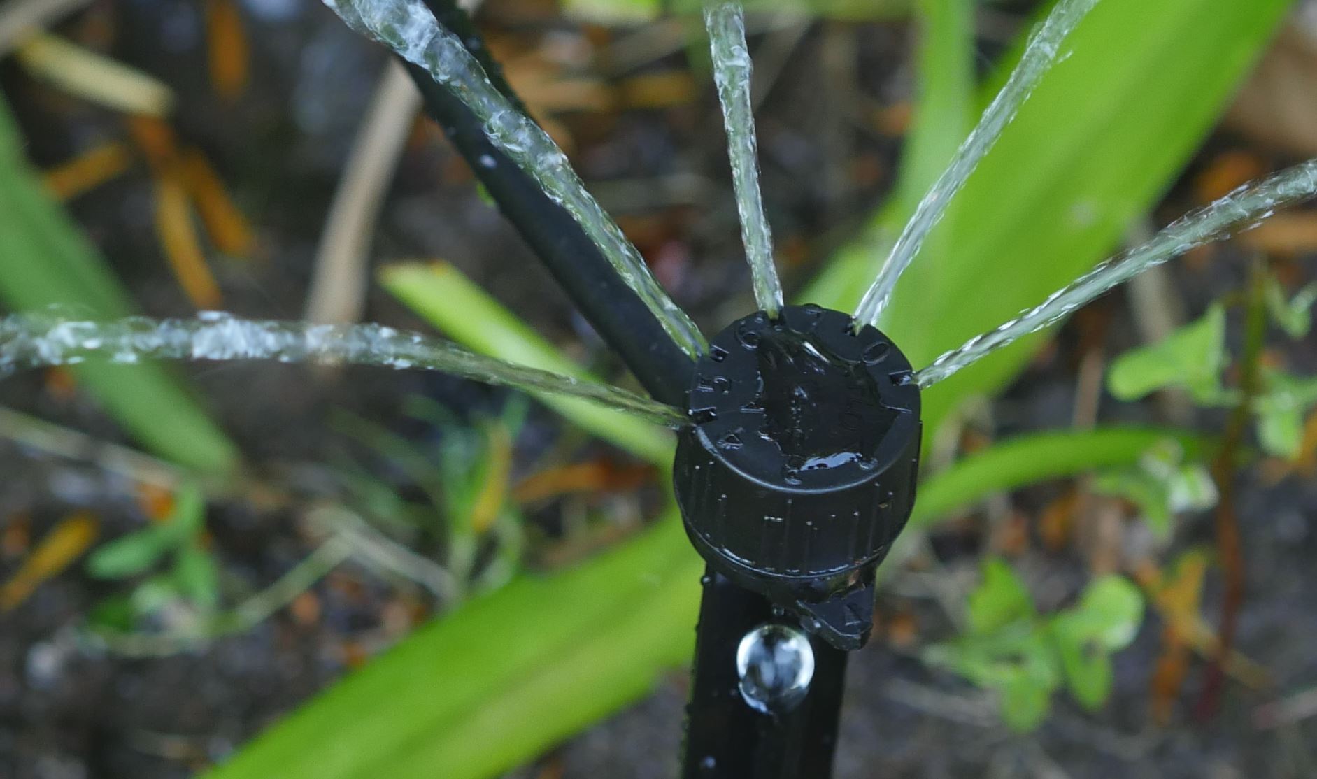 W8006410172_5_strahl_180_aktion2 MULTI-S Strahl-Emitter mit Erdspieß, einstellbar