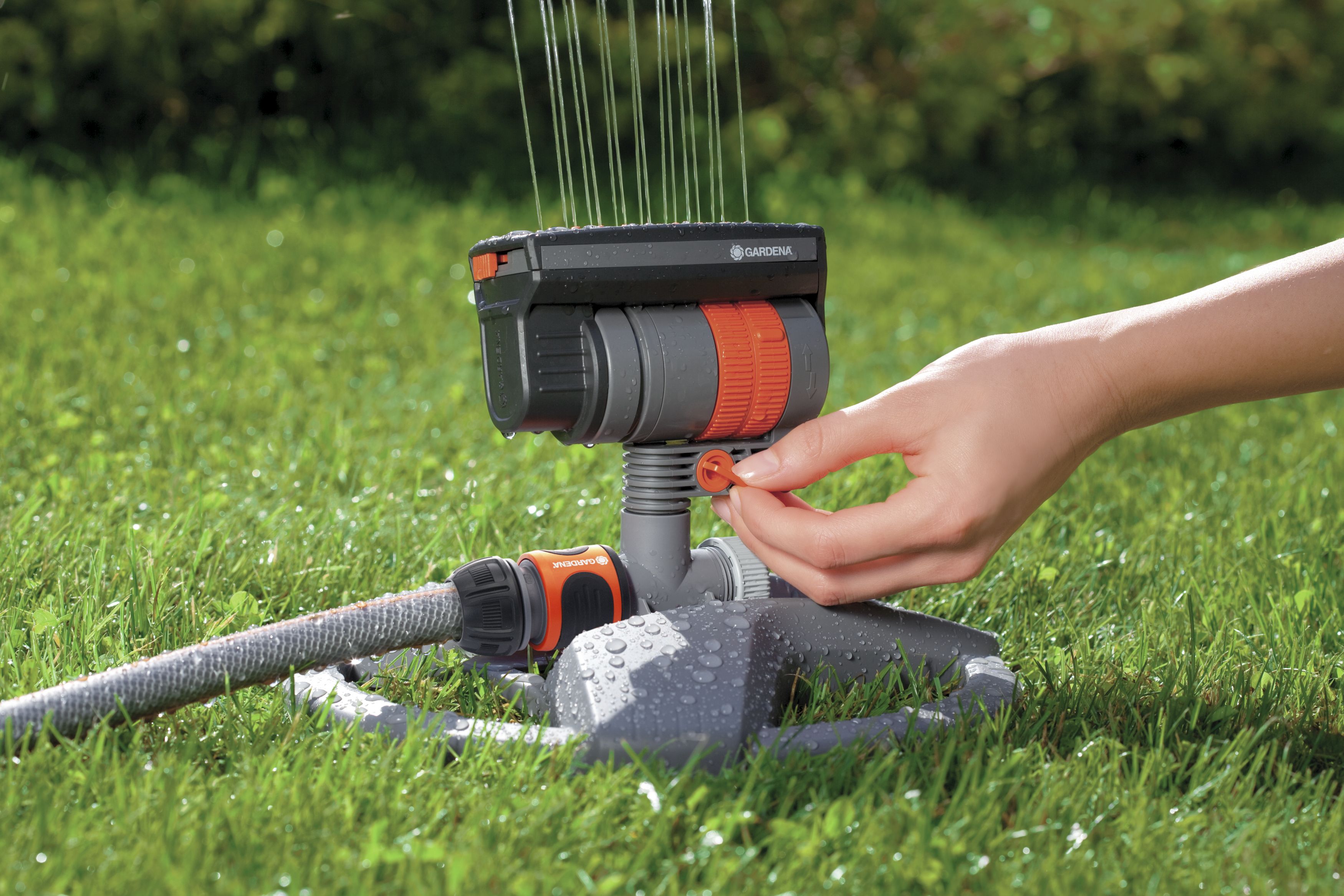 4078500812702-PT02 GARDENA Viereckregner ZoomMaxx