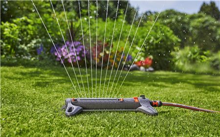 GARDENA Viereckregner AquaZoom S